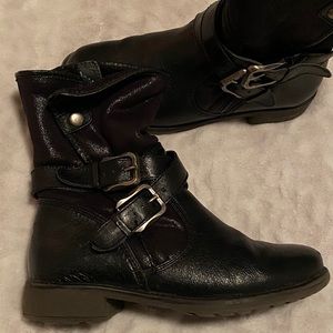 Bare Traps Moto Boots